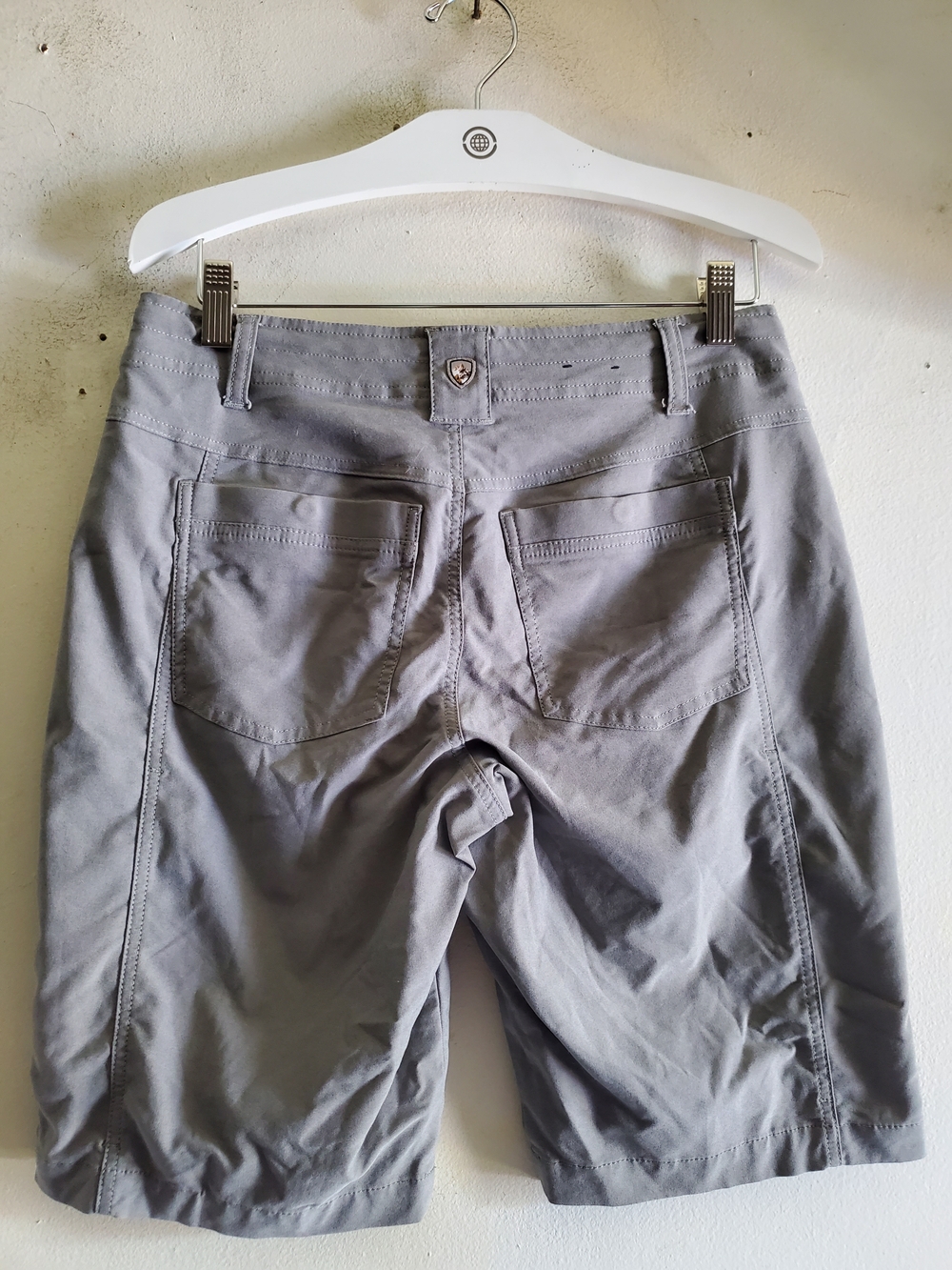 Kuhl Light Gray Women's Knee-Length Shorts - Picture 6 of 9